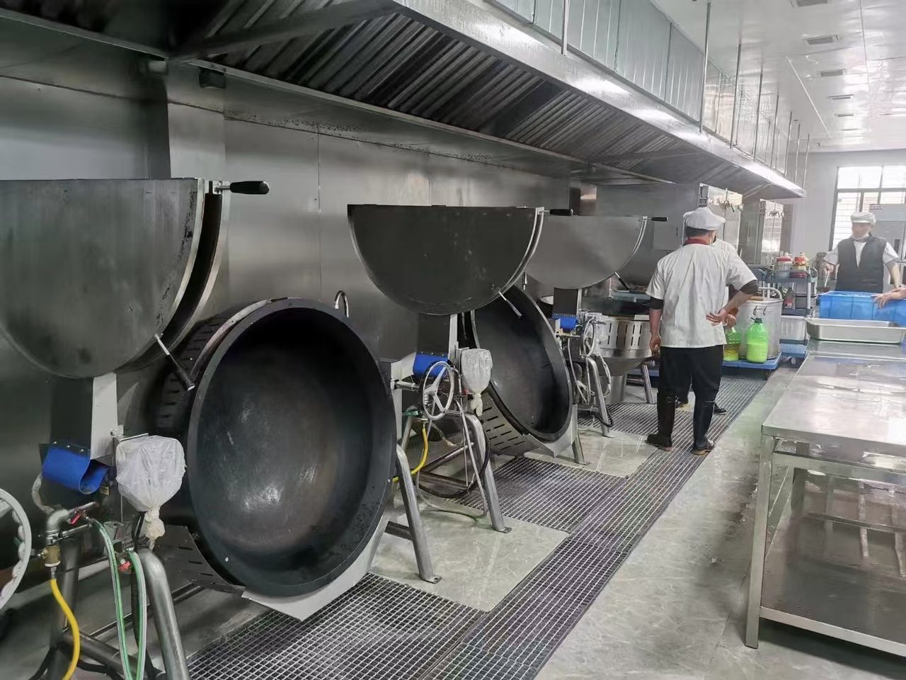 中央厨房烹饪设备生产线效果图